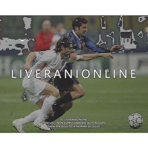 Milano 21/02/2007 Champions League 2006/07 inter-valencia 2:2 nella foto ayala e figo ph marco luzzani/ag aldo liverani s.a.s.