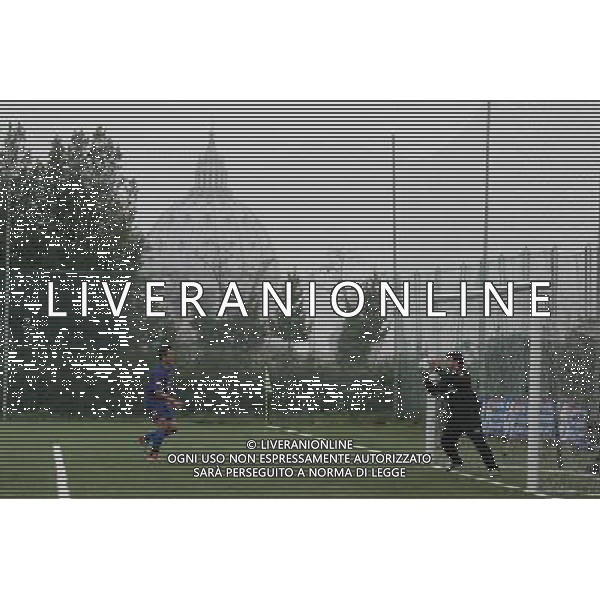 Roma, Oratorio S.Pietro 24 02 2007 Clericus Cup primo campionato di calcio per preti e seminaristi provenienti da tutto il mondo. Partita di inizio torneo il collegio \'Mater Ecclesiae\' (in maglia blu) e \'Gregoriana\' (in maglia bianca) Ph Flavio Ianniello