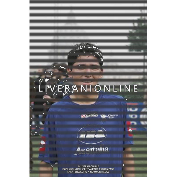 Roma, Oratorio S.Pietro 24 02 2007 Clericus Cup primo campionato di calcio per preti e seminaristi provenienti da tutto il mondo. Partita di inizio torneo il collegio \'Mater Ecclesiae\' (in maglia blu) e \'Gregoriana\' (in maglia bianca) nella foto: il capit