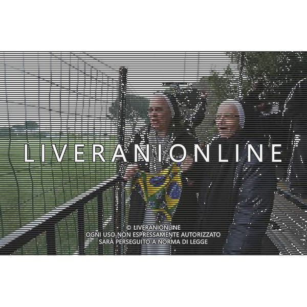 Roma, Oratorio S.Pietro 24 02 2007 Clericus Cup primo campionato di calcio per preti e seminaristi provenienti da tutto il mondo. Partita di inizio torneo il collegio \'Mater Ecclesiae\' (in maglia blu) e \'Gregoriana\' (in maglia bianca). nella foto fra gli