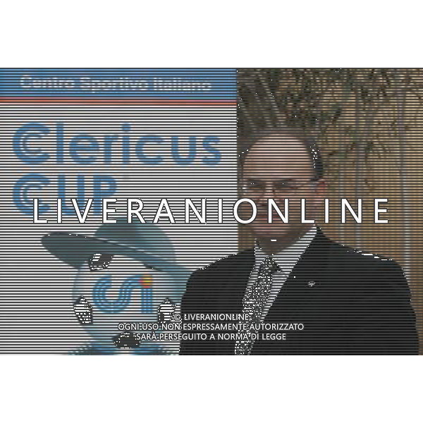 Roma, Oratorio S.Pietro 24 02 2007 Clericus Cup primo campionato di calcio per preti e seminaristi provenienti da tutto il mondo. Partita di inizio torneo il collegio \'Mater Ecclesiae\' (in maglia blu) e \'Gregoriana\' (in maglia bianca) nella foto: il Presi