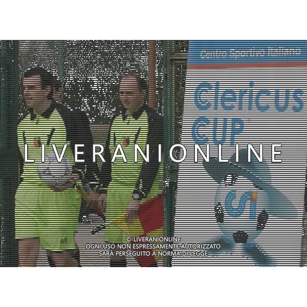 Roma, Oratorio S.Pietro 24 02 2007 Clericus Cup primo campionato di calcio per preti e seminaristi provenienti da tutto il mondo. Partita di inizio torneo il collegio \'Mater Ecclesiae\' (in maglia blu) e \'Gregoriana\' (in maglia bianca) nella foto: la terna