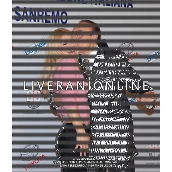 Conferenza stampa iniziale 57¡ festival della canzone Italiana di Sanremo 26/02/2007 nella foto Michelle Hunziker con Pippo Baudo ph Baiamonte/ag. aldo liverani