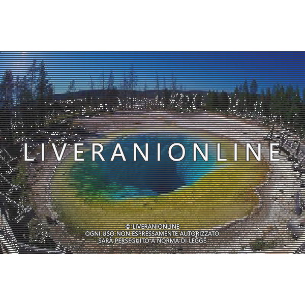 ARCHIVIO ALDO LIVERANI 2007 NELLA FOTO UN GEYSER IFC-AGENZIA ALDO LIVERANI