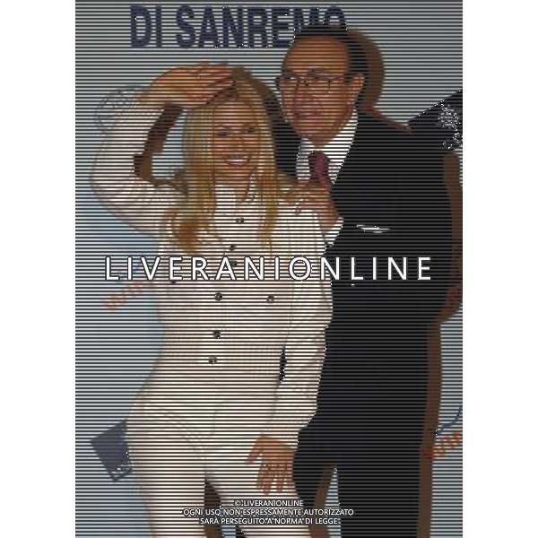 SAN REMO 28/2/2007 57° FESTIVAL DELLA CANZONE ITALIANA NELLA FOTO MICHELLE HUNZIKER E PIPPO BAUDO FOTO AG ALDO LIVERANI