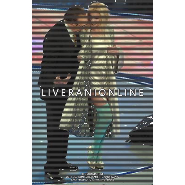 SAN REMO 28/2/2007 57° FESTIVAL DELLA CANZONE ITALIANA NELLA FOTO PIPPO BAUDO E MICHELLE HUNZIKER FOTO AG ALDO LIVERANI