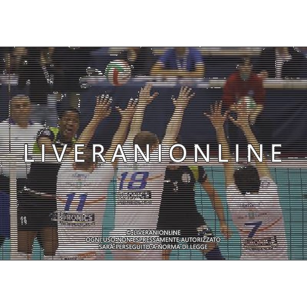 milano 03-03-2007 ergo volley land 2007 tim cup A1 final four m. roma volley - maggiora latina nella foto hernandez, zanuto, bjelica e mattera ph marco luzzani/ag. aldo liverani s.a.s.