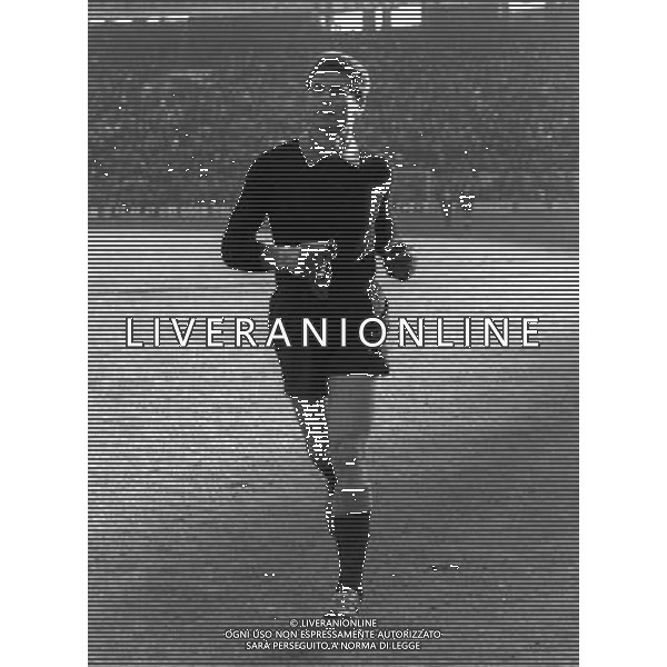 Lorenzo Buffon Calciatore (Portiere) anni \'60 ph archivio Giovanni Liverani/Ag. Aldo Liverani