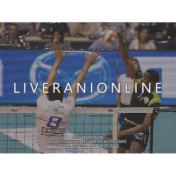 Milano 03/03/2007 TIM CUP A1Final Four 2007 M. Roma Volley - Maggiora Latina nella foto hernandez osvaldo e leandro vissotto neves ph marco luzzani/ag aldo liverani s.a.s.