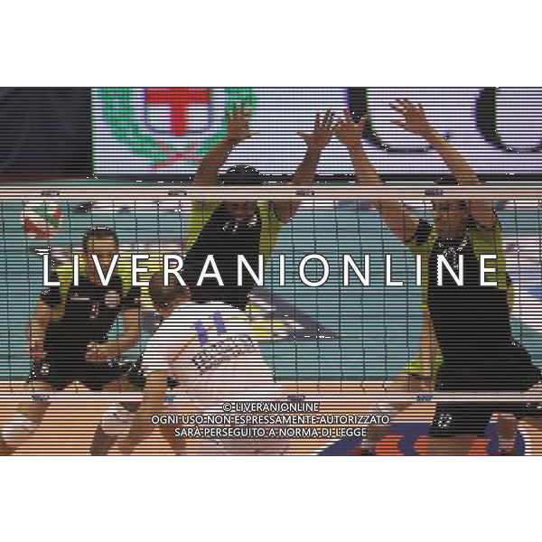 Milano 03/03/2007 TIM CUP A1Final Four 2007 M. Roma Volley - Maggiora Latina nella foto zanuto bruno, hernandez osvaldo, kooistra wytze e tofoli paolo ph marco luzzani/ag aldo liverani s.a.s.