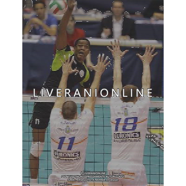 Milano 03/03/2007 TIM CUP A1Final Four 2007 M. Roma Volley - Maggiora Latina nella foto hernandez osvaldo, zanuto bruno e bjelica novica ph marco luzzani/ag aldo liverani s.a.s.