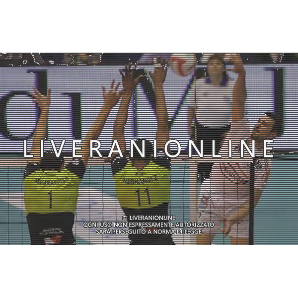 Milano 03/03/2007 TIM CUP A1Final Four 2007 M. Roma Volley - Maggiora Latina nella foto grbic vladimir, mastrangelo luigi e hernandez osvaldo ph marco luzzani/ag aldo liverani s.a.s.