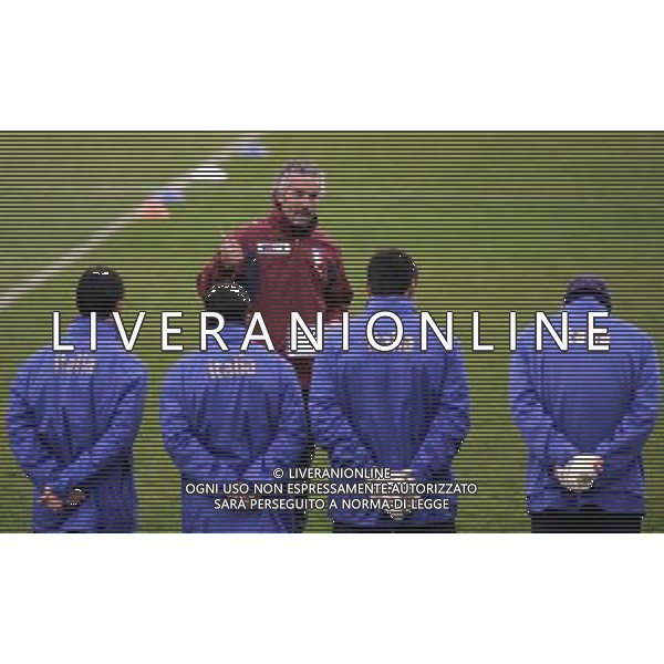 Allenamento della Nazionale Italiana a Coverciano 20/03/2007 nella foto Il CT della Nazionale Italiana di calcio Roberto Donadoni, durante gli allenamenti di oggi pomeriggio a Coverciano. ph Bucco/Ag. Aldo Liverani