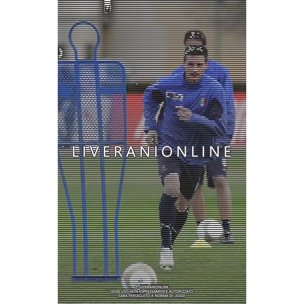 COVERCIANO 21/03/2007 NELLA FOTO Pasqual durante gli allenamenti a Coverciano oggi pomeriggio. AG ALDO LIVERANI