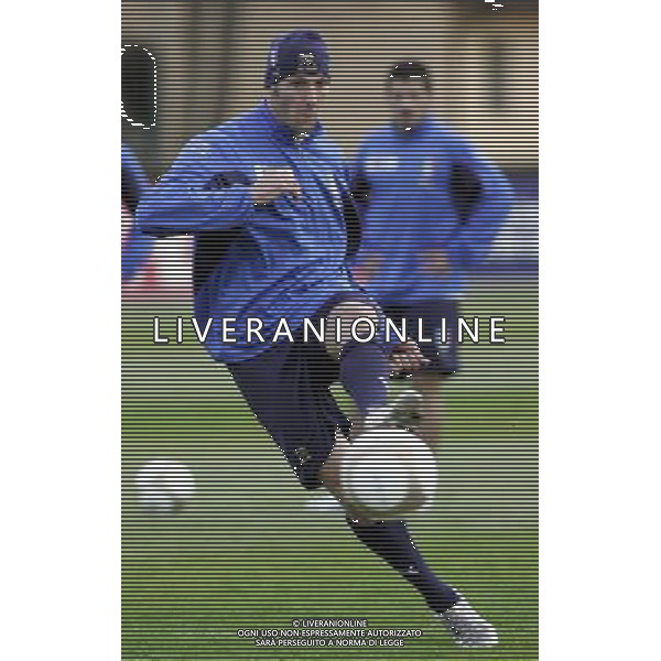 COVERCIANO 21/03/2007 NELLA FOTO materazzi durante gli allenamenti a Coverciano oggi pomeriggio. AG ALDO LIVERANI