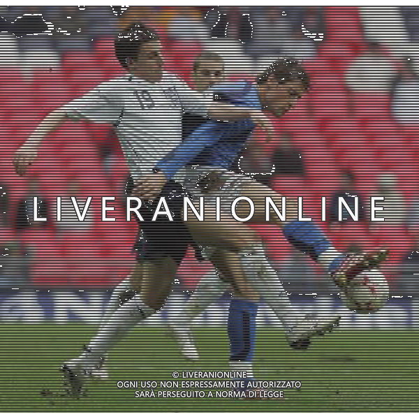 Inghilterra - Italia U21 amichevole prima partita giocata nel nuovo stadio di Wembley a Londra 24/03/2007 nella foto Matt Derbyshire e Andrea Coda pic Marcello Pozzetti ©GS/IPS Photo Agency/Ag. Aldo Liverani