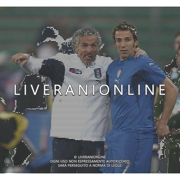 Bari - 28 / 03 / 2007 - Stadio \'San Nicola\' - Qualificazioni EURO 2008 - Italia Vs Scozia - nella foto: Donadoni e Alessandro Del Piero ph Corradetti / ag. Aldo Liverani