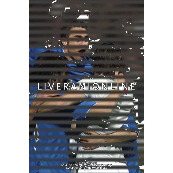 italia-finlandia 29/03/2003 nella foto abbracci italia foto aldo liverani