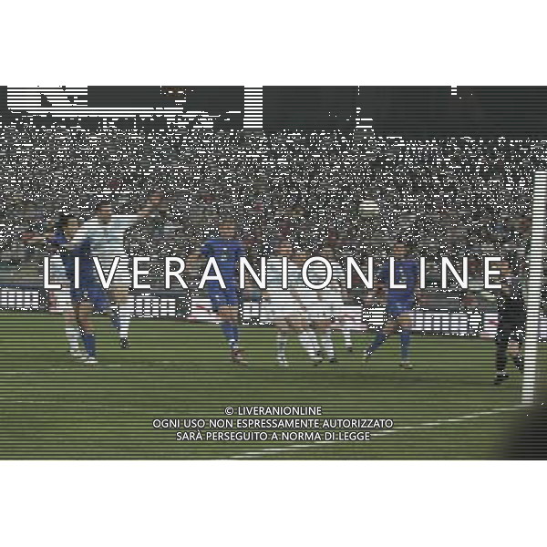 Bari - 28 / 03 / 2007 - Stadio \'San Nicola\' - Qualificazioni EURO 2008 - Italia Vs Scozia (2-0) - nella foto: Gol Toni ph Corradetti / ag. Aldo Liverani