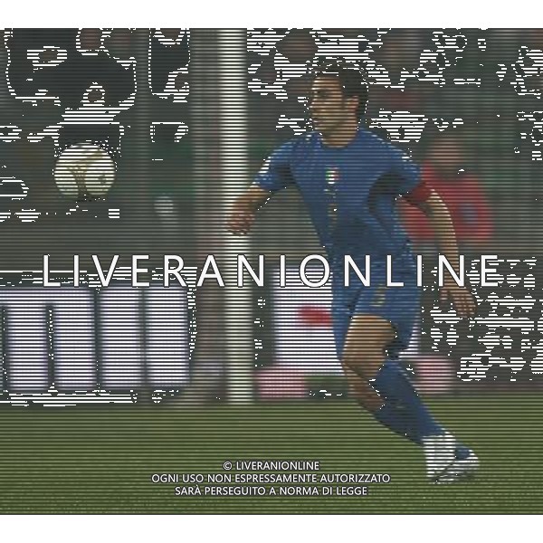 Bari - 28 / 03 / 2007 - Stadio \'San Nicola\' - Qualificazioni EURO 2008 - Italia Vs Scozia (2-0) - nella foto: Fabio CANNAVARO ph Corradetti / ag. Aldo Liverani