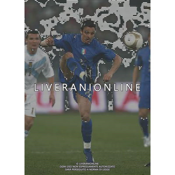 Bari - 28 / 03 / 2007 - Stadio \'San Nicola\' - Qualificazioni EURO 2008 - Italia Vs Scozia (2-0) - nella foto: Massimo ODDO ph Corradetti / ag. Aldo Liverani