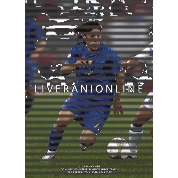 Bari - 28 / 03 / 2007 - Stadio \'San Nicola\' - Qualificazioni EURO 2008 - Italia Vs Scozia (2-0) - nella foto: Mauro German CAMORANESI ph Corradetti / ag. Aldo Liverani