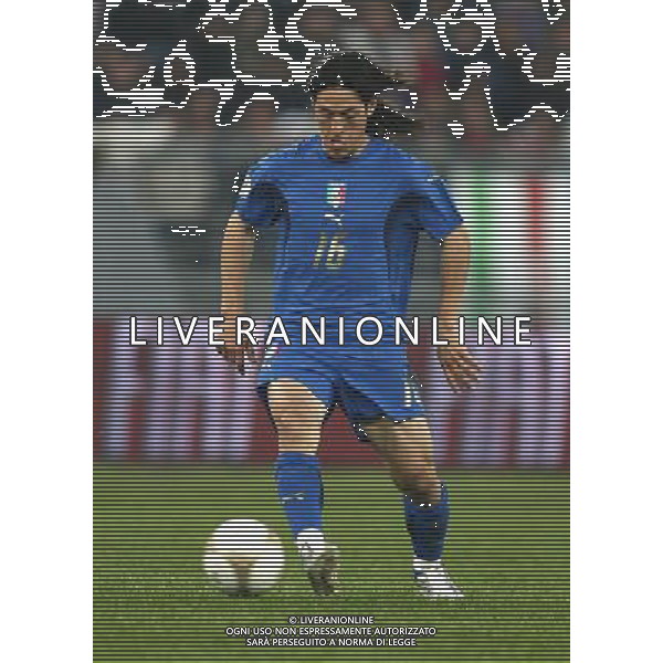 Bari - 28 / 03 / 2007 - Stadio \'San Nicola\' - Qualificazioni EURO 2008 - Italia Vs Scozia (2-0) - nella foto: Mauro German CAMORANESI ph Corradetti / ag. Aldo Liverani