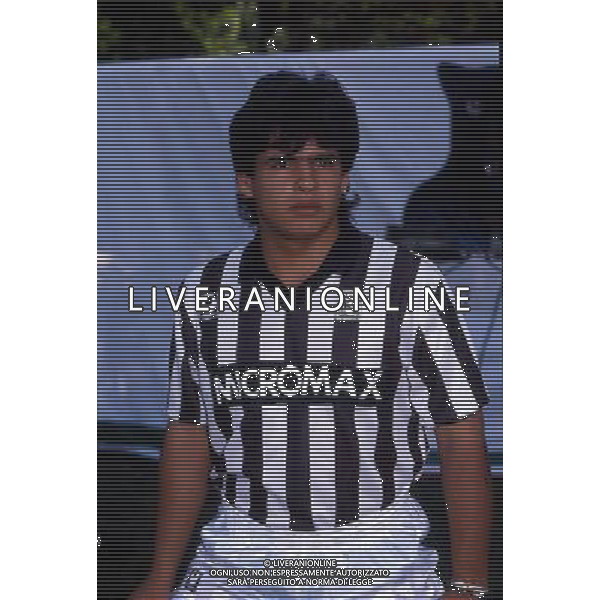 ASCOLI CALCIO 1987/88 NELLA FOTO HUGO MARADONA AG ALDO LIVERANI