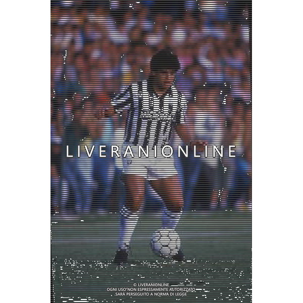 ASCOLI CALCIO 1987/88 NELLA FOTO HUGO MARADONA AG ALDO LIVERANI