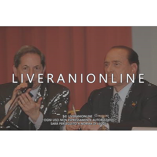 MILANO 2/4/2007 HOTEL MICHELANGELO VIA SCARLATTI, 33 ASSEMBLEA PUBBLICA DEL PARTITO DEI PENSIONATI NELLA FOTO SILVIO BERLUSCONI E CARLO FATUZZO FOTO BONFANTI/AG ALDO LIVERANI