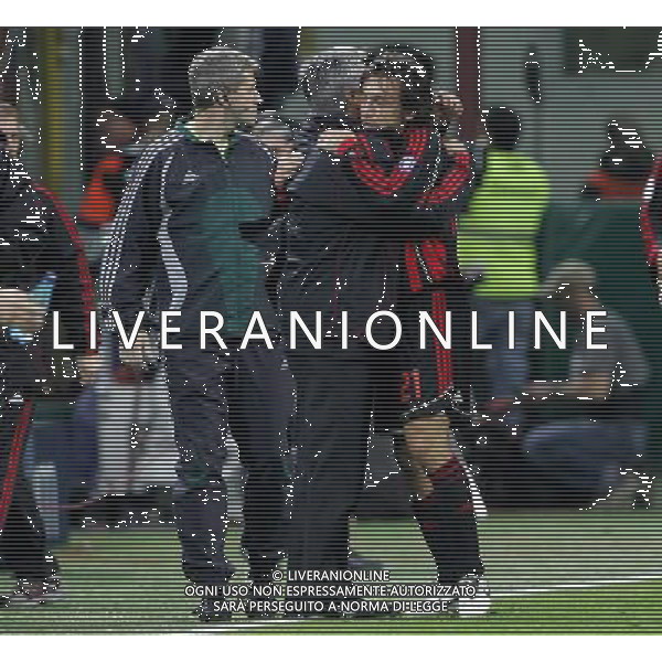 MILAN - BAYERN MONACO CHAMPIONS LEAGUE 02/04/2007 NELLA FOTO esultanza dopo il gol di andrea pirlo abbracciato da carlo ancelotti FOTO LUZZANI-AAG ALDO LIVERANI
