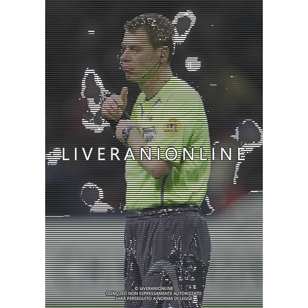 Milano 03/04/2007 champions league 2006/07 milan-bayern monaco 2:2 nella foto arbitro baskakov iouri ph marco luzzani/ag aldo liverani s.a.s.