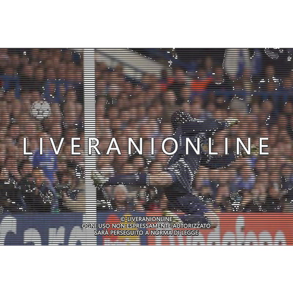 Chelsea - Valencia, Champions League Quarter Final First Leg, Stamford Bridge, London , Date 040407 nella foto Petr Cech battuto sul tiro gol di David Silva del 0-1 Ph by Ian Kington IPS /Ag. Aldo Liverani