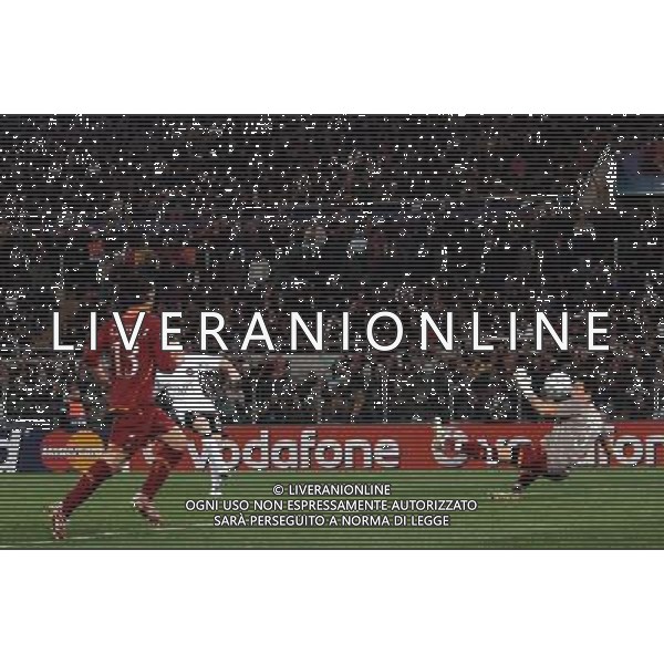 Roma - Manchester United - UEFA Champions League Andata Quarti di Finale Stadio Olimpico 04/04/2007 nella foto: Wayne ROONEY realizza il gol del momentaneo pareggio ph Corradetti / Ag. Aldo Liverani