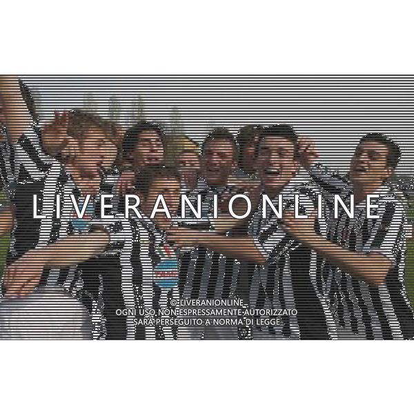 Millano 4 aprile 2007 Inter - Juventus Primavera Tim Cup Finale gara di ritorno nella foto: festa vittoria Juventus foto Andry / Ag. Aldo Liverani