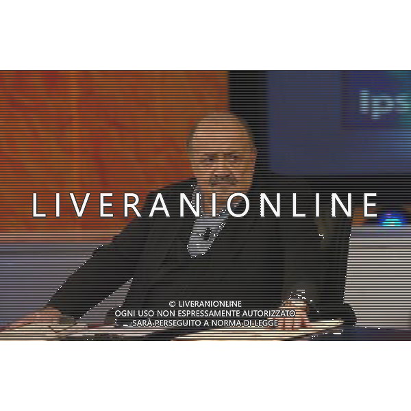 ROMA 04/04/07 TRASMISSIONE TELEVISIVA \'BUON POMERIGGIO\' NELLA FOTO MAURIZIO COSTANZO FOTO CAMILLA MORANDI-ag aldo liverani