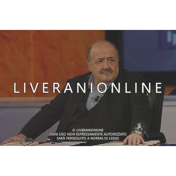 ROMA 04/04/07 TRASMISSIONE TELEVISIVA \'BUON POMERIGGIO\' NELLA FOTO MAURIZIO COSTANZO FOTO CAMILLA MORANDI-ag aldo liverani