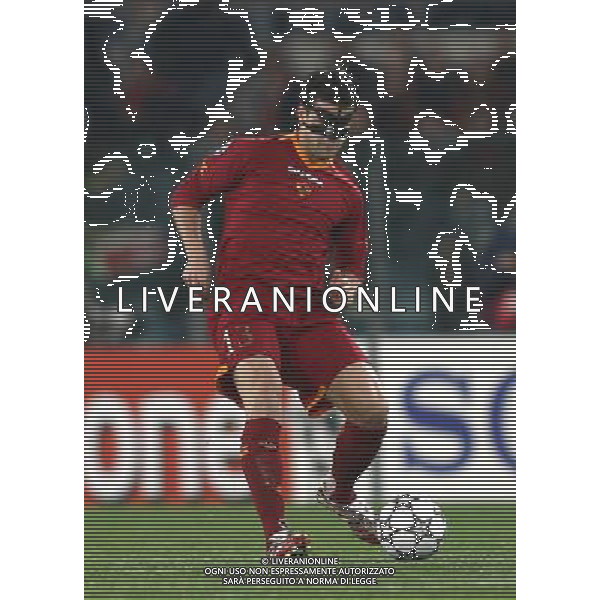 Roma - Stadio Olimpico - 04 / 04 / 2007 - UEFA Champions League 2006-2007 - Andata Quarti di Finale - Roma Vs Manchester United (2-1) - nella foto: Cristian CHIVU ph Corradetti / Ag. Aldo Liverani