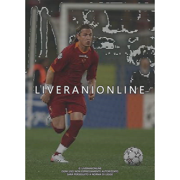 Roma - Stadio Olimpico - 04 / 04 / 2007 - UEFA Champions League 2006-2007 - Andata Quarti di Finale - Roma Vs Manchester United (2-1) - nella foto: Philippe MEXES ph Corradetti / Ag. Aldo Liverani