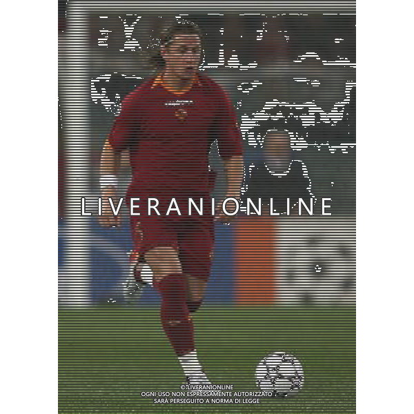 Roma - Stadio Olimpico - 04 / 04 / 2007 - UEFA Champions League 2006-2007 - Andata Quarti di Finale - Roma Vs Manchester United (2-1) - nella foto: Philippe MEXES ph Corradetti / Ag. Aldo Liverani