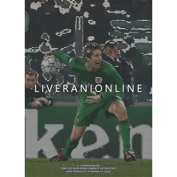 Roma - Stadio Olimpico - 04 / 04 / 2007 - UEFA Champions League 2006-2007 - Andata Quarti di Finale - Roma Vs Manchester United (2-1) - nella foto: Edwin VAN DER SAR ph Corradetti / Ag. Aldo Liverani