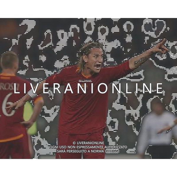 Roma - Stadio Olimpico - 04 / 04 / 2007 - UEFA Champions League 2006-2007 - Andata Quarti di Finale - Roma Vs Manchester United (2-1) - nella foto: Philippe MEXES ph Corradetti / Ag. Aldo Liverani