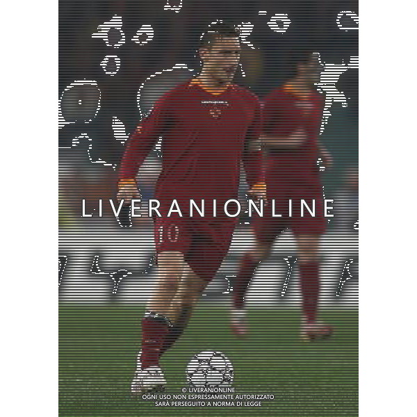 Roma - Stadio Olimpico - 04 / 04 / 2007 - UEFA Champions League 2006-2007 - Andata Quarti di Finale - Roma Vs Manchester United (2-1) - nella foto: Francesco TOTTI ph Corradetti / Ag. Aldo Liverani