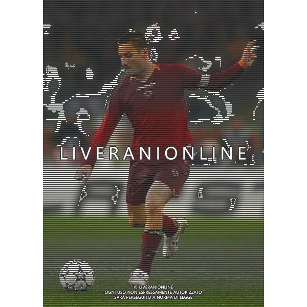 Roma - Stadio Olimpico - 04 / 04 / 2007 - UEFA Champions League 2006-2007 - Andata Quarti di Finale - Roma Vs Manchester United (2-1) - nella foto: Francesco TOTTI ph Corradetti / Ag. Aldo Liverani