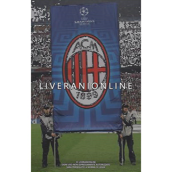 Monaco di Baviera (GER) 11-04-2007 Champions League 2006/07 Bayern Monaco - Milan 0:2 nella foto bandiera milan ph marco luzzani/ag aldo liverani s.a.s.