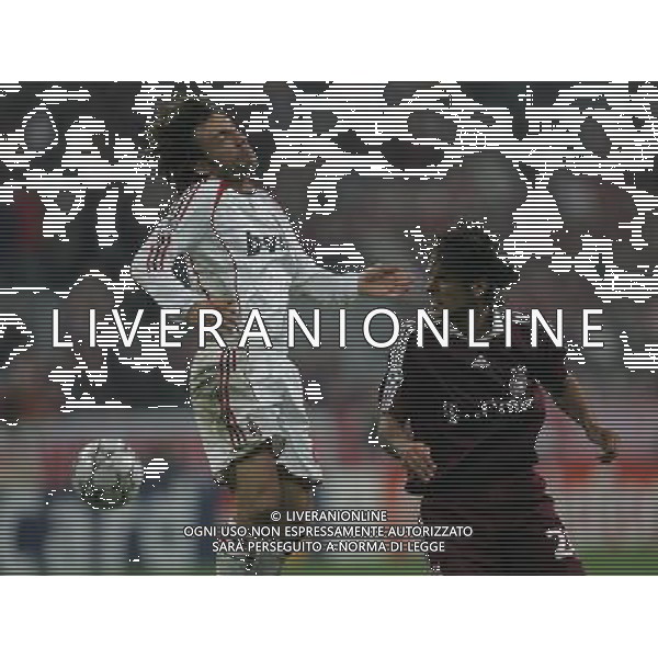 Monaco di Baviera (GER) 11-04-2007 Champions League 2006/07 Bayern Monaco - Milan 0:2 nella foto pirlo e santa cruz ph marco luzzani/ag aldo liverani s.a.s.