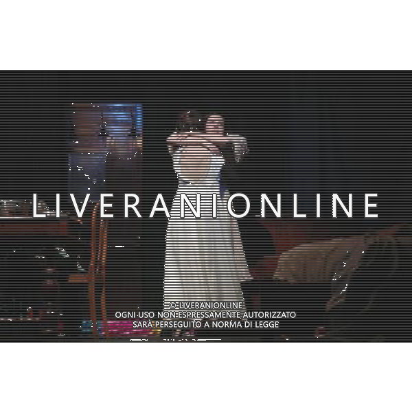 PROVA GENERALE DELLO SPETTACOLO \'ANGELINA\' SCRITTO E DIRETTO DA DARIO D\'AMBROSI CON CELESTE MORATTI E GIANNA COLETTI TEATRO FRANCO PARENTI MILANO 16/04/2007 NELLA FOTO: CELESTE MORATTI E GIANNA COLETTI DURANTE LA PROVA DELLO SPETTACOLO PH TACCA