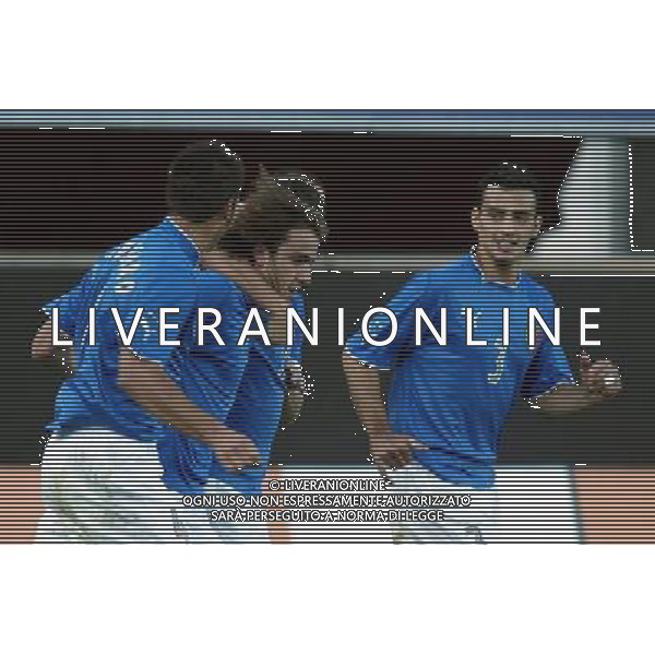 HELSINKI 10/06/2003 FINLANDIA - ITALIA U21 QUALIFICAZIONI EUROPEI 2004 NELLA FOTO ESULTANZA GILARDINO FOTO NANDO VESCUSIO/AGENZIA ALDO LIVERANI