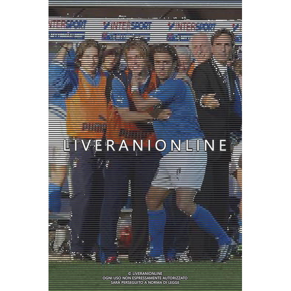 HELSINKI 10/06/2003 FINLANDIA - ITALIA U21 QUALIFICAZIONI EUROPEI 2004 NELLA FOTO PAOLO ZANETTI E ALBERTO GILARDINO FOTO NANDO VESCUSIO/AGENZIA ALDO LIVERANI