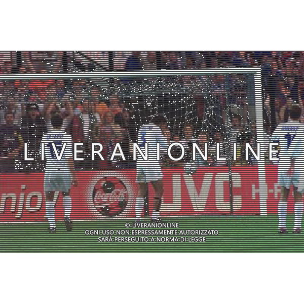 ITALIA-FRANCIA FINALE EURPEI 2000 NELLA FOTO DELUSIONE MALDINI PAOLO FOTO ALDO LIVERANI